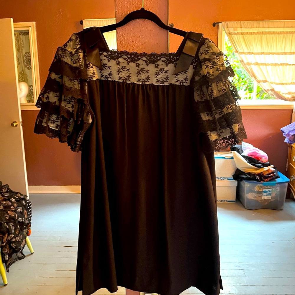 True vintage 1960s mid- plus size dress